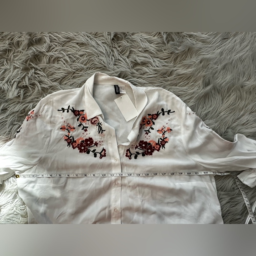 NWT Forever 21 shirt - Picture 3 of 4